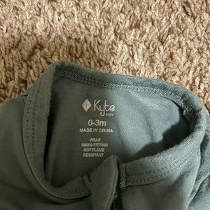 Kyte baby 0-3 month footie pjs